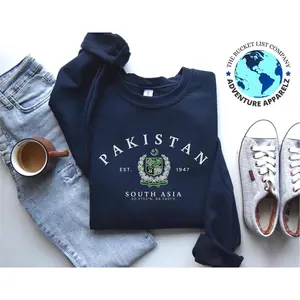 Pakistan Sweatshirt - Unisex Pakistan Souvenir Shirt, Travel Gift for Asia Lovers