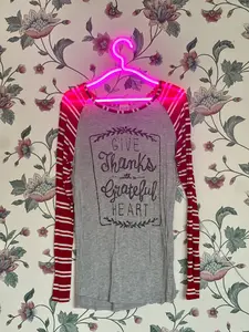 The Grateful Heart Top