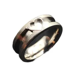 Heart Memorial Ring - Elegant and Timeless Jewelry for Women
