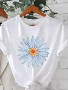 Women'S Casual Daisy Print T-Shirt| Short-Sleeved, Round-Neck, Lightweight And Breathable Summer Top, Bright Blue And White Design, Must-Have For Spring And Summer, Floral Print Shirt