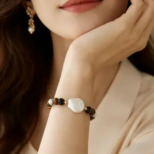 Dusk Gravel Baroque Natural freshwater Pearl Agate Design‘s Bracelet