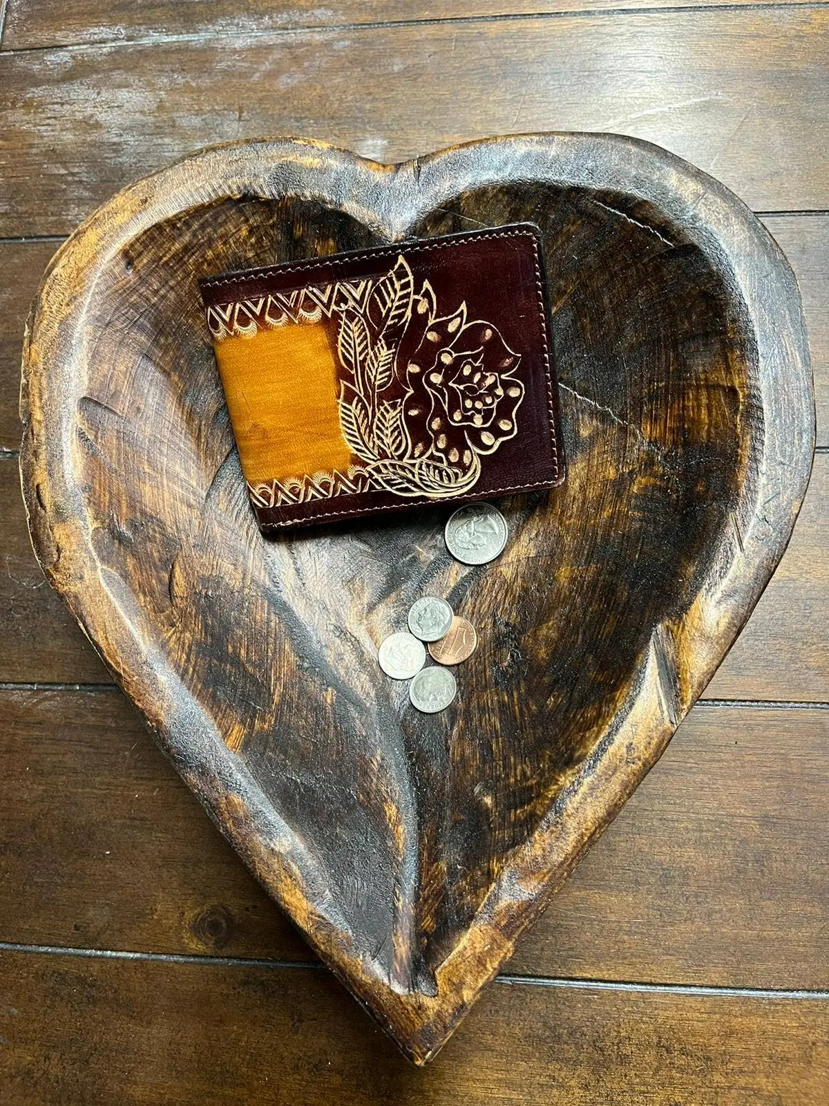 Western Linens - Tooled Leather Mens Wallets