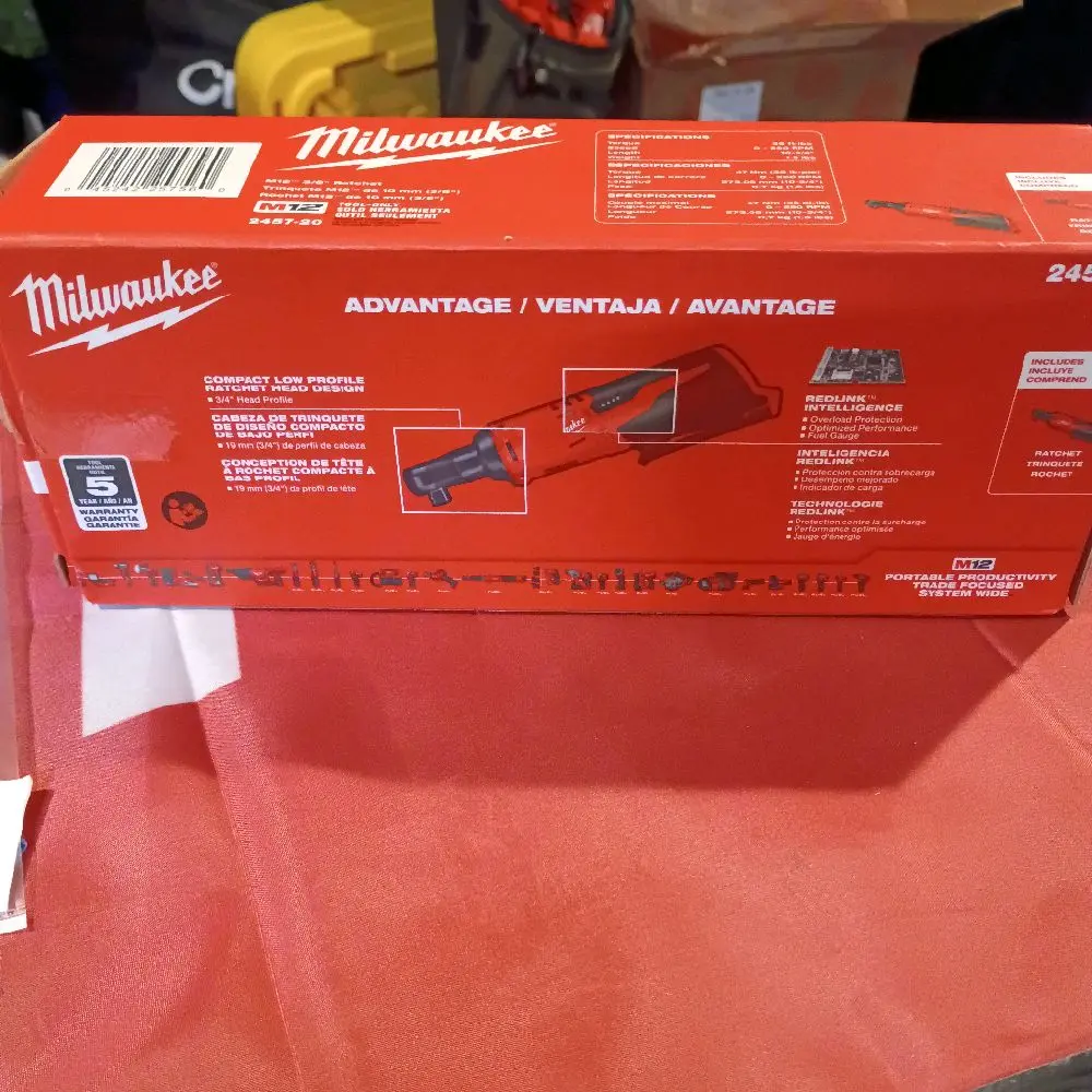 Milwaukee M12 3/8-Inch Cordless Ratchet, Power Tool for Automotive Repair & Machinery Maintenance