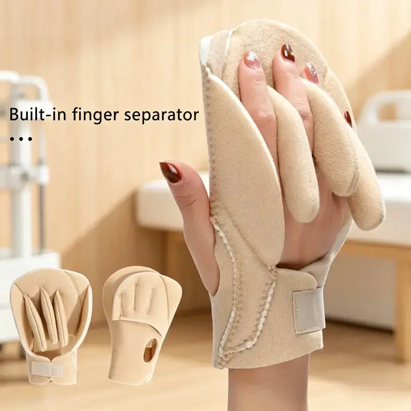 New Built-In Finger Separator Pressure-Relief Palm Pad Foam Mat Finger Support Pad Fatigue-Relieving Hand Cushion, Ergonomic Hand Support, Reduces Wrist Strain for Gaming & Daily Hand Use
