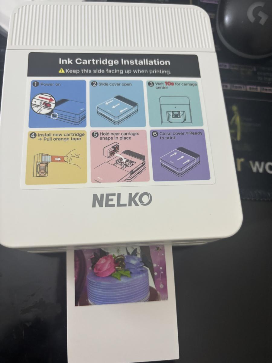 Item: White & Blue with 100 Sheets