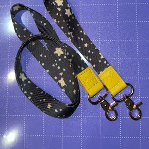 Black Star Pattern LANYARD |Star Lanyard for Keys, Cute Pattern Wristlet Keychain, Student Teacher Nurse ID Badge, Gradient Grid Wrist Strap