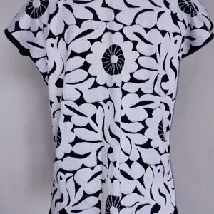 Cuenca Huipil Blouse - Elegant Top for Versatile Wear, Ideal for Casual and Formal Occasions - Shirts