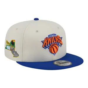 Men's New York Knicks New Era White Injection Localized 9FIFTY Snapback Hat 2