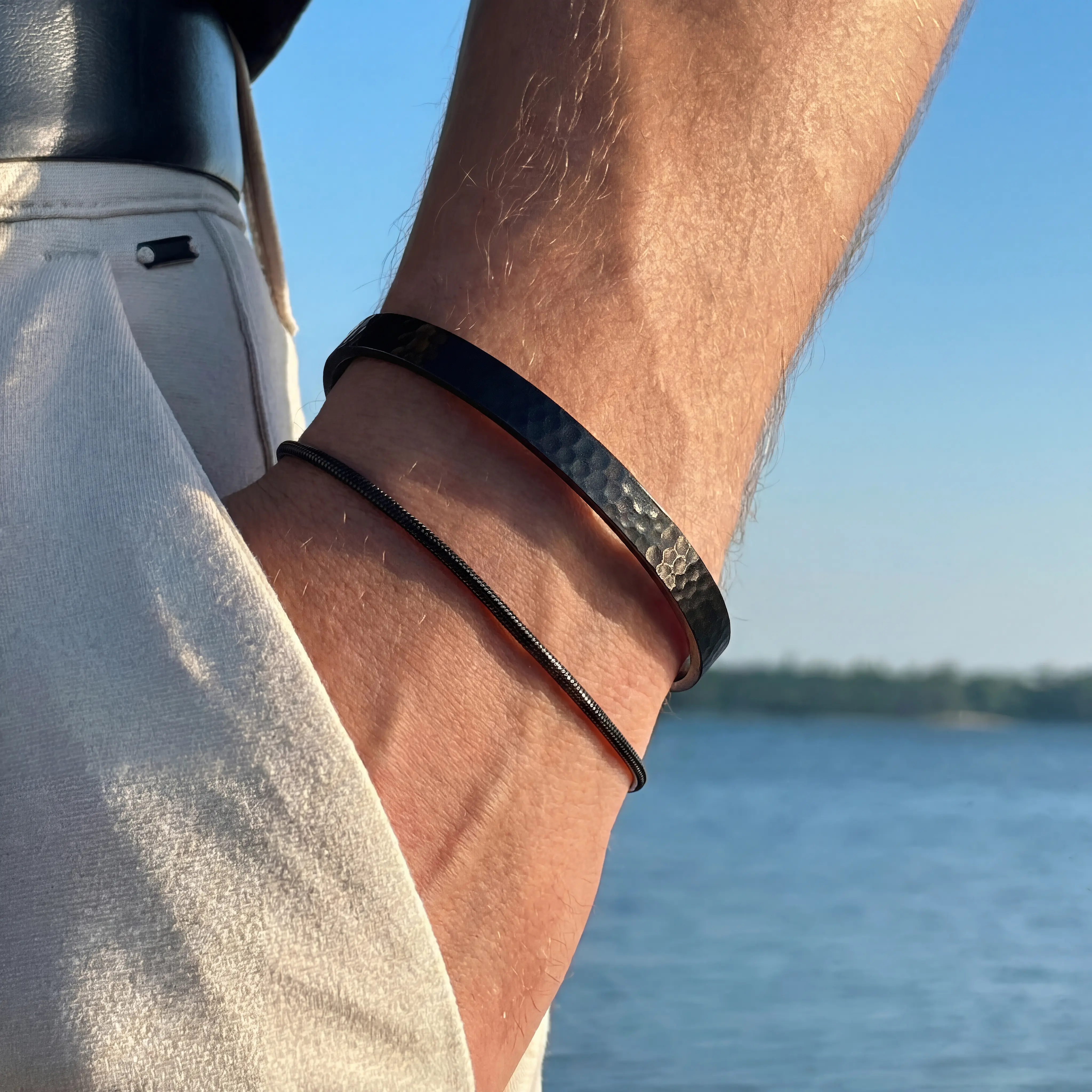 Dearmay Bracelets for Men, 2-Piece Layered Stainless Steel Cuff Set with Hammered Texture and Snake Chain, Adjustable Fit, Artisanal Finish, Anniversary Gift, Wrist Stack