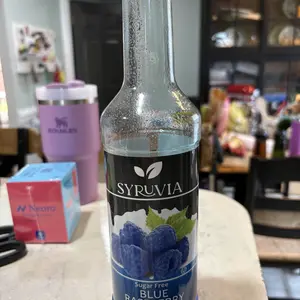 Syruvia Sugar-Free Blue Raspberry Flavored Syrup - 25.4 fl oz - 0 Calorie, Kosher, Gluten-Free Premium Syrup for Drinks, Shakes, Desserts & More, Hot Chocolate, Beverage, Minty Treats, Sugar Free Syrups & Concentrates