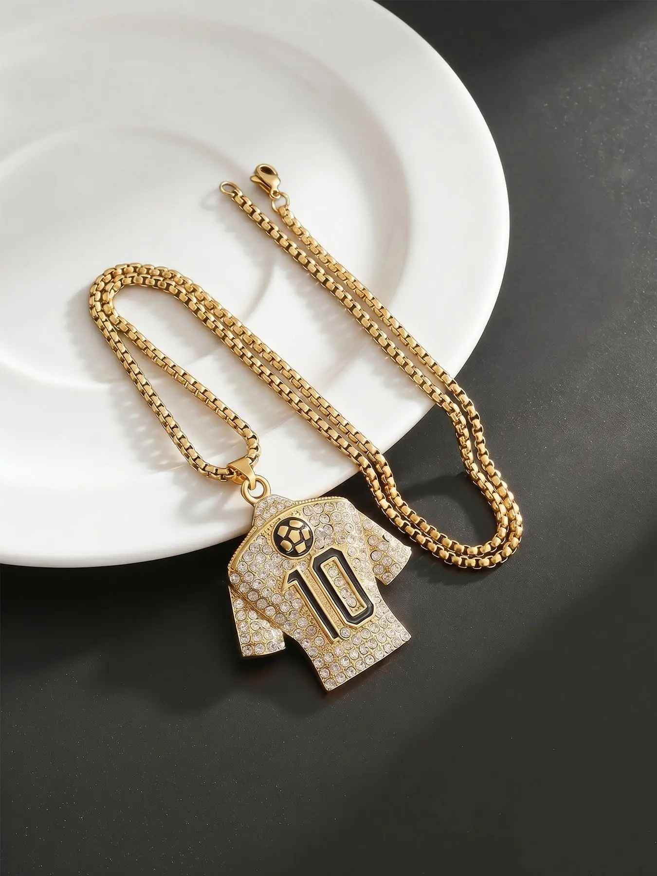 Men's Luxury Full Diamond 10 Number Football Jersey Pendant Necklace, Must-Have for Match Day Fans, Hip Hop Street Style Trendy Accessory, Chain Necklaces, Alloy Necklace