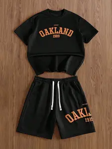 Two Men's "Oakland 1989" Streetwear Sets: a Short-Sleeved T-Shirt and Shorts, a Casual Sportswear Set suitable for Everyday Wear.