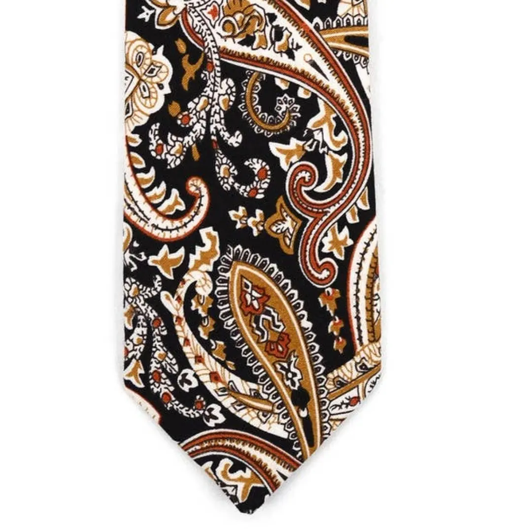 Black Paisley Necktie (Slim Type)