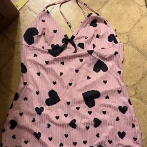 Women's Heart Print Sleepwear Jumpsuit, Loungewear, Sexy Halter Tie Back Nightgown, Sleeveless Backless Design, Deep V Neck, All Seasons Fashion Onesies