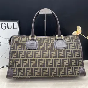 Pre-owned FENDI Canvas Shoulder Bags 7.8'' R60779 Shoulder Bag C10141717446 0327 T1 Chloe