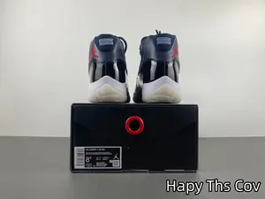 Two-tone Mid-height Sport Footwear | Breathable Dark Blue Cloth With Shiny Black Leather Toe Cap | Pale White Wear-resistant Clear Outsole With Red Heel Detail | All-season Casual Matching & Ball Game Practice