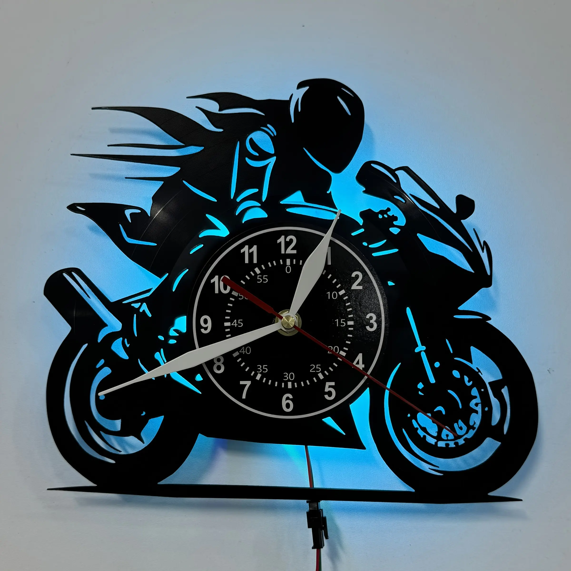 Colorful vinyl wall clock, motorcycle racing theme, suitable for home decoration, corporate decoration, hotel decoration, school decoration, birthday gift, festival gift, graduation gift, tabletop decoration, art collection, Creative Decorative Clock