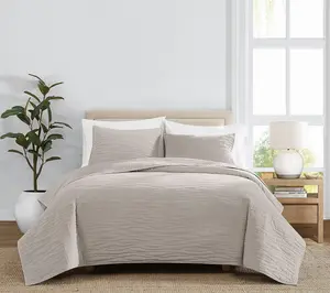 Royal Velvet Wavy Cotton Velvet King Quilt Set