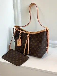 Women's Large Capacity Crossbody Bag, Fashionable Retro Style, Includes Small Card Holder, Perfect for Everyday Use