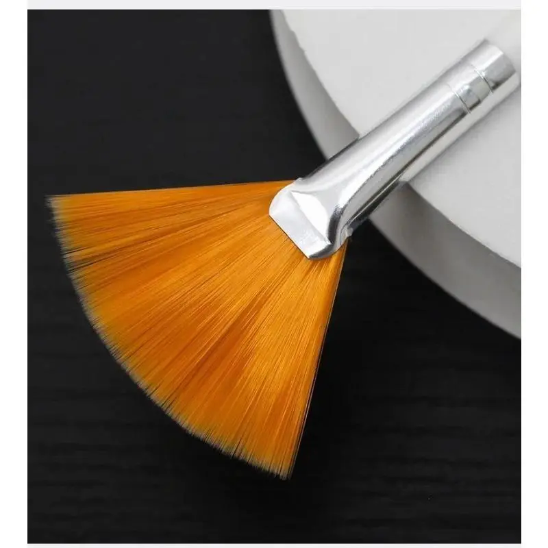 Practical Facial Brushes Fan Makeup Brushes Soft Portable Mask Brushes Cosmetic Tools for Women Ladies Girls