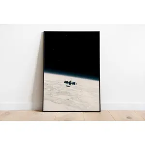 Interstellar Minimalist Movie Poster  - (Unframe)