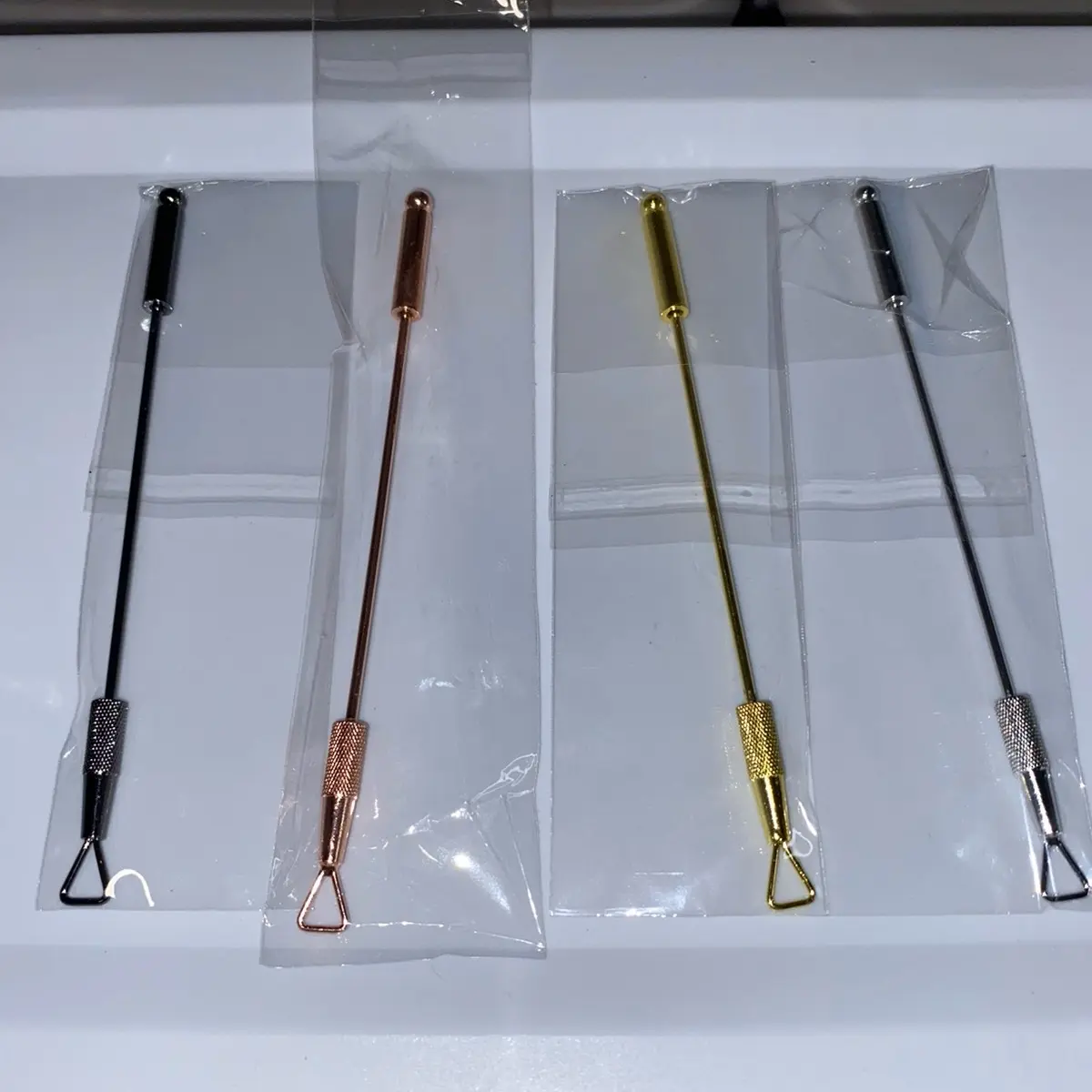 Beadable Nail Remover Random Color 1Pc