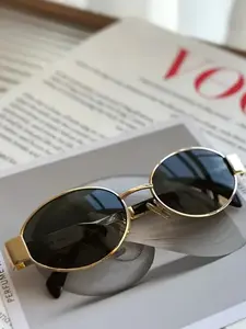 Vintage Bohemian Metal Oval Unisex Fashion Glasses, Retro Style Eyewear for Men and Women, Trendy Daily Accessory