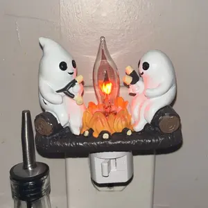 Jordan L.'s Ghost Campfire Night Light