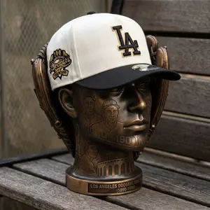 New Era LA Dodgers 9FORTY Adjustable Baseball Cap Cream Black Embroidered Logo Curved Visor Sports Hat