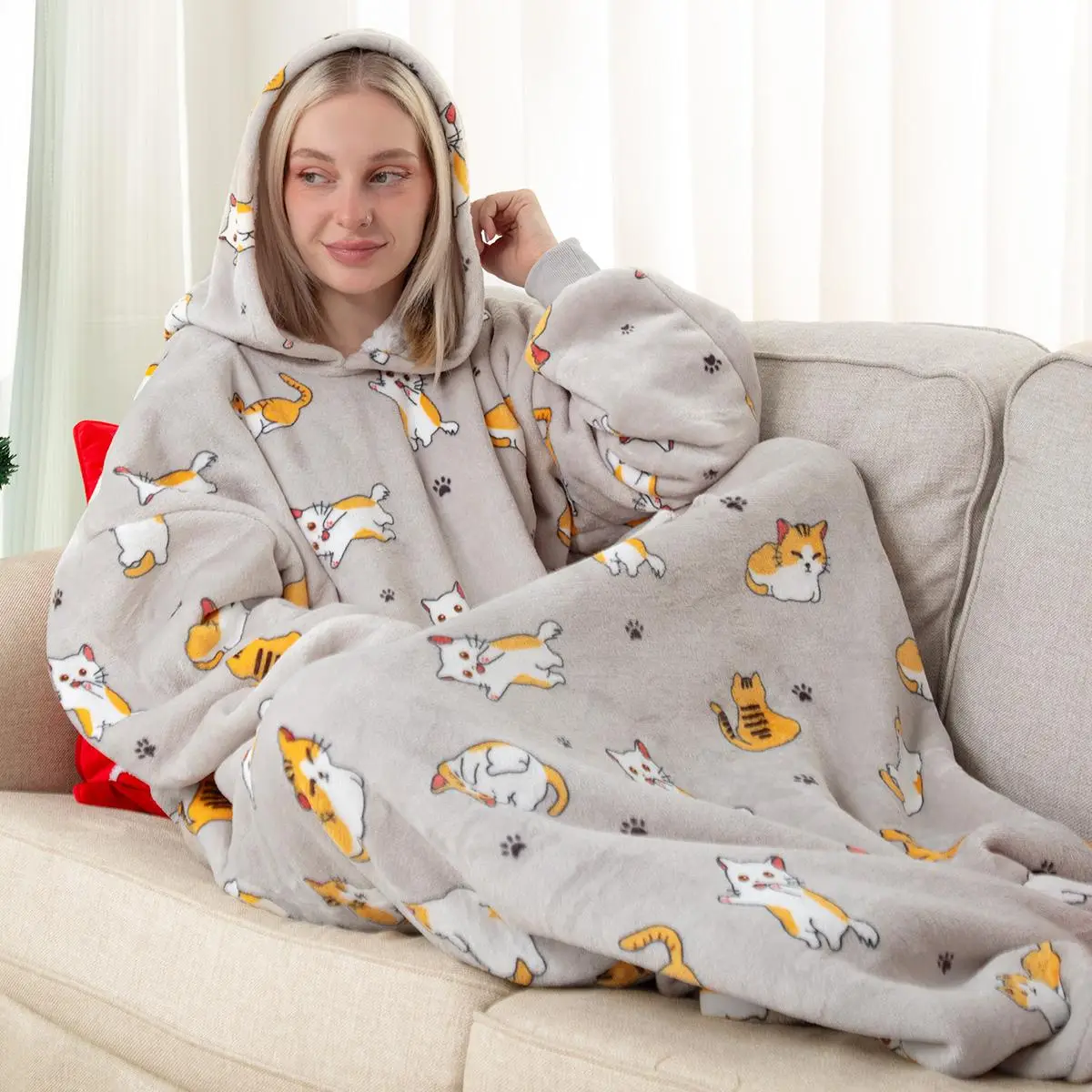 Cute Print Wearable Blanket Hoodie, 1 Count Casual Soft Comfortable Long Sleeve Blanket with Pockets, Room Accessories Warm Blanket for Home Office Tr