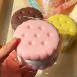 【Buy 3 get 1 free】 3.5-inch Chocolate Cookie slow-rising squishy toys, super soft Squeezy Squishies  Office Decompression cookie-shaped slow-rising squishes, three-layer realistic sandwich cookie   squeezy squishies  , food squishies  for stress relief