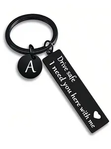 Personalized Keychain Bag Pendant for Boyfriend, 26 Letter Design, Perfect Birthday Gift, Christmas Present, Men's Outdoor Accessory