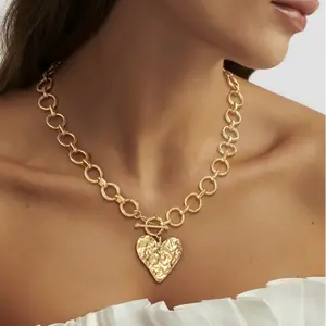 Chunky gold necklace for women, bold chain necklace with pendant and toggle clasp, waterproof, non-tarnishing, hypoallergenic heart pendant, chunky statement jewelry, Valentine’s Day gift for women