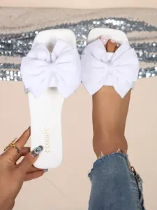 Bowknot Slide Sandals in Hot, Fashionable Women's Beach Footwear, Non-Slip Sole with Open-Toe Design for Comfort & Style, Bow Decorated Sandals, Fashionable Casual Sandals