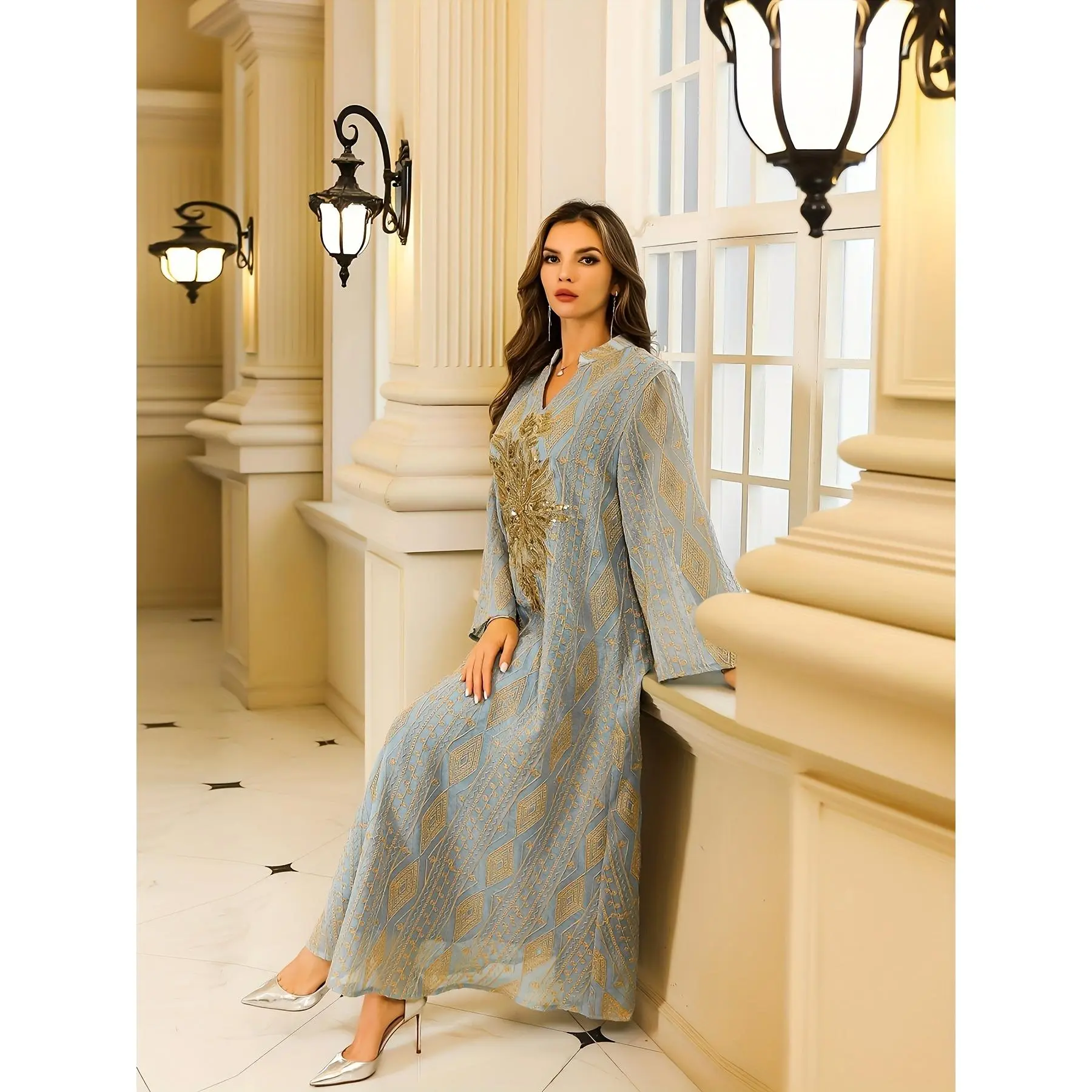 Luxury Muslim Women's Abaya Toga Dress with Golden Embroidery - Middle Eastern Style Long Sleeve Polyester Gown Luxury Muslim Women's Abaya Toga Dress with Golden Embroidery - Middle Eastern Style Long Sleeve Polyester Gown