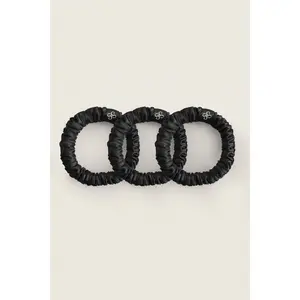 Skinny Silk Scrunchie – Ultra-Thin Elegance