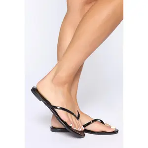 Summer Glow Flat Sandal - Black Summer Glow Flat Sandal - Black