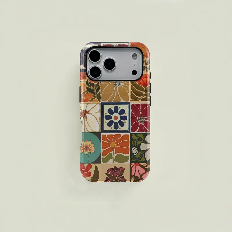 Orange red Bohemian retro floral patchwork pattern protective case, sturdy and durable 2 in 1 case, compatible with iPhone 18/17/16/15/14/13/12/11 Pro Max/Plus/Pro, Samsung Galaxy S25/S24/S23 Ultra series, simple and stylish phone case.