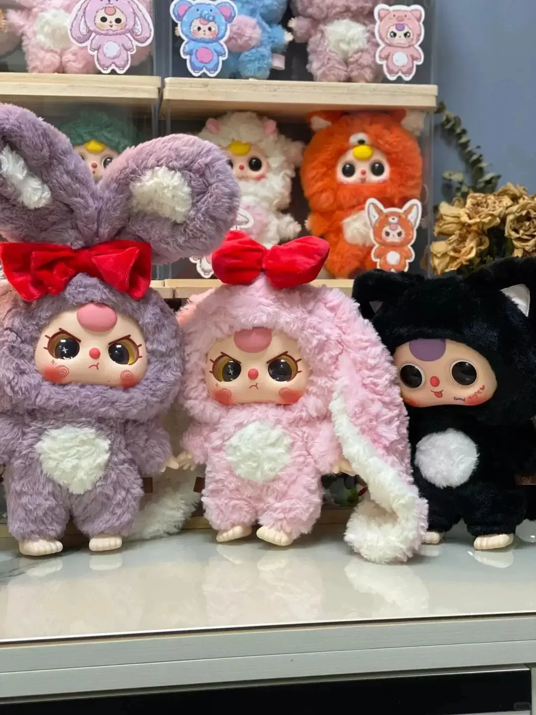 400% Scale V1 Soft Stuffed Doll Collectible Figurine - Unisex Cute Hearts Plush, 12+1+2 Hidden Styles, Stuffed Animal Gift for Adults (Display, Play)