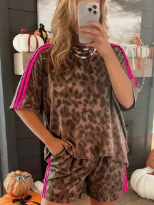 Brown Contrast Striped Accent Leopard Short Set, The Leopard Pattern Gives A Wild Free Touch To This Short Set.