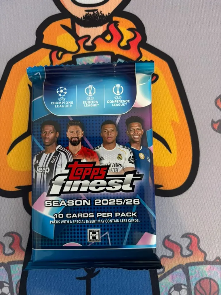 1 (one Pack) -2025/26 Topps UEFA Club Competitions FInest soccer Hobby