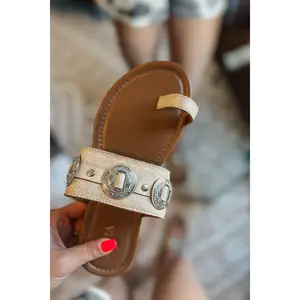 Sagebrush Concho Sandals | Cream
