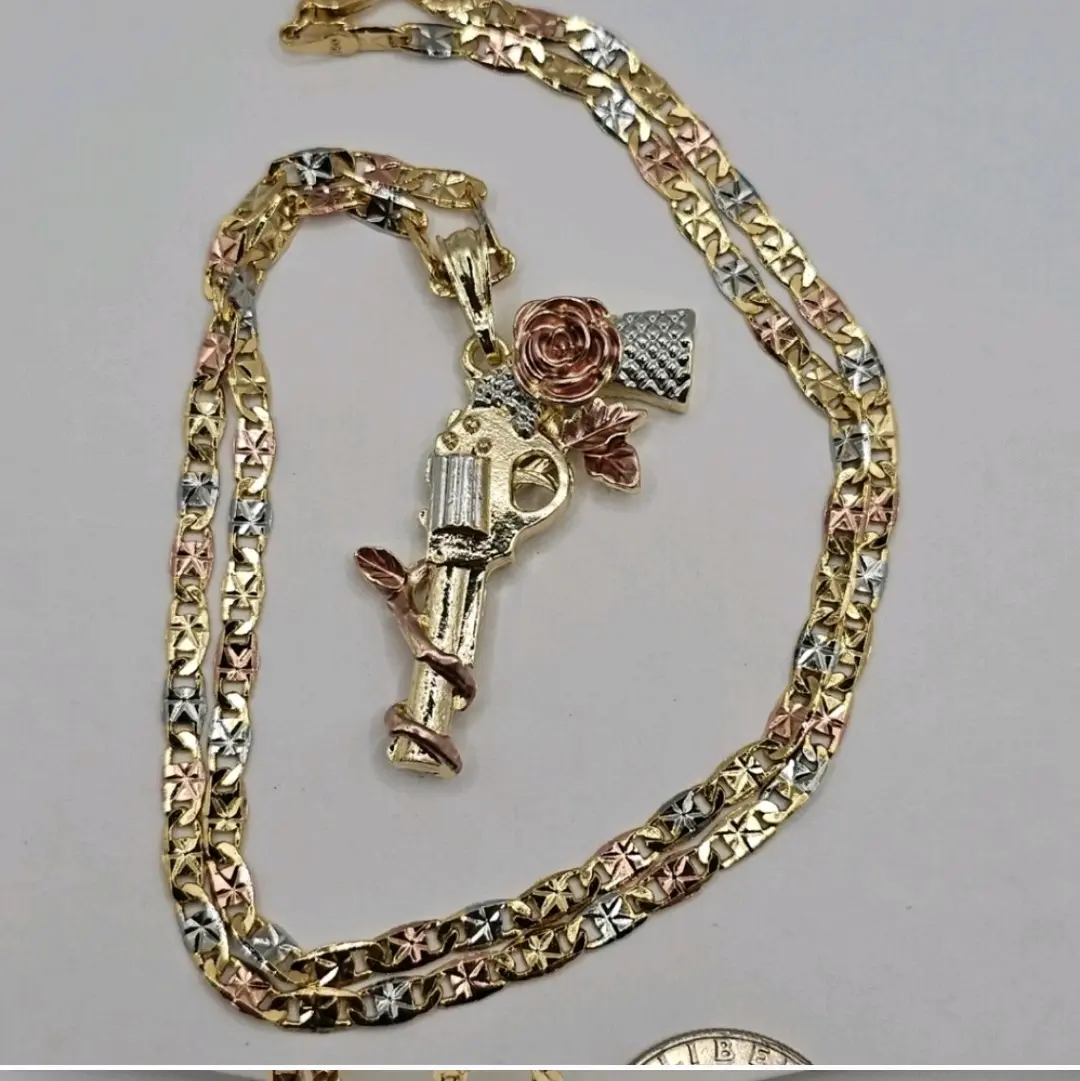 Rose Necklace Fashion Design Three Colors Gold-Plated Chain 24 Inches