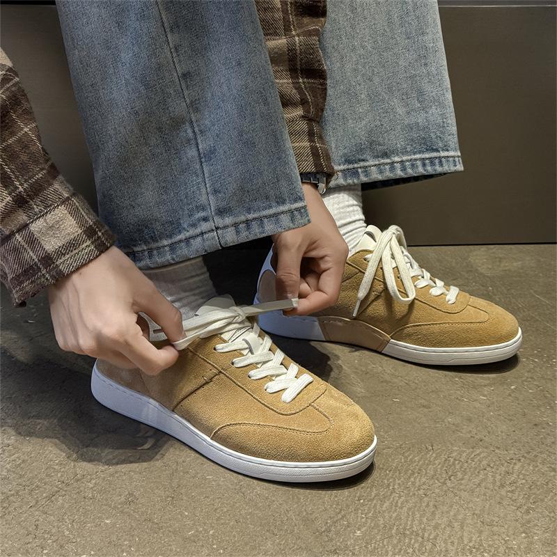 Preppy Style Must-Have: Two-Tone Suede Retro Sneakers for Men