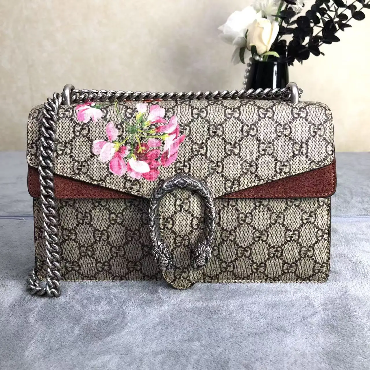 Pre-owned GUCCI Leather Crossbody bags Dionysus GG Supreme Blooms Medium 614271