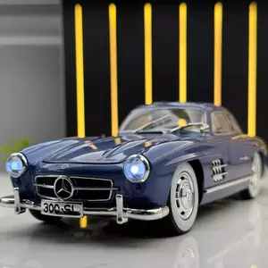 1:24 Mercedes-Benz 300SL Alloy Model Car Toy Diecasts Metal Casting Sound and Light Car Toys For Children Vehicle