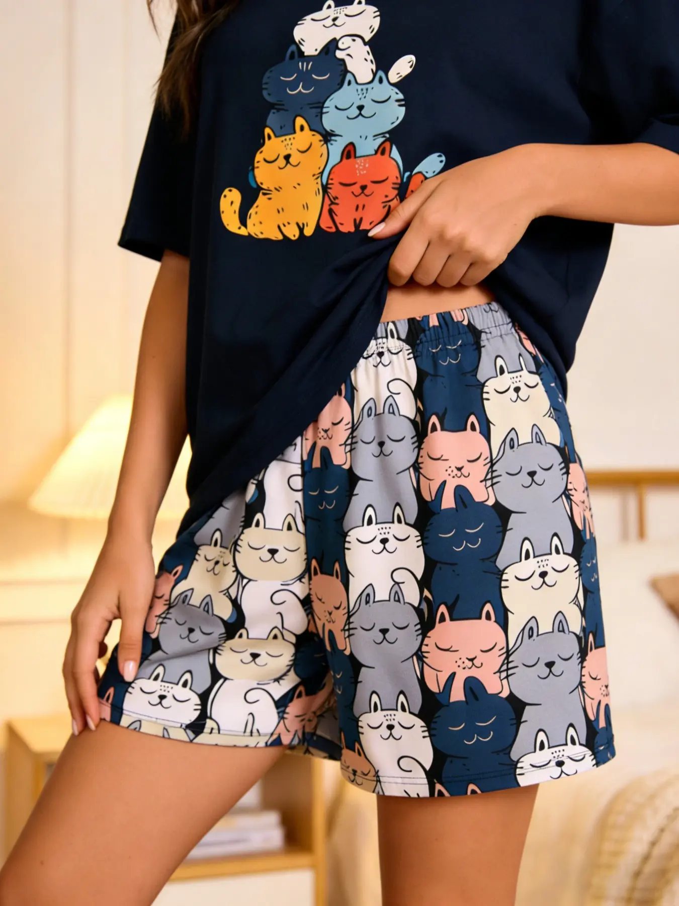 Women's Simple Full Print Cat Pattern Shorts, Casual Loose-Fitting Pants for All Seasons, Comfortable Home Wear and Outdoor Use