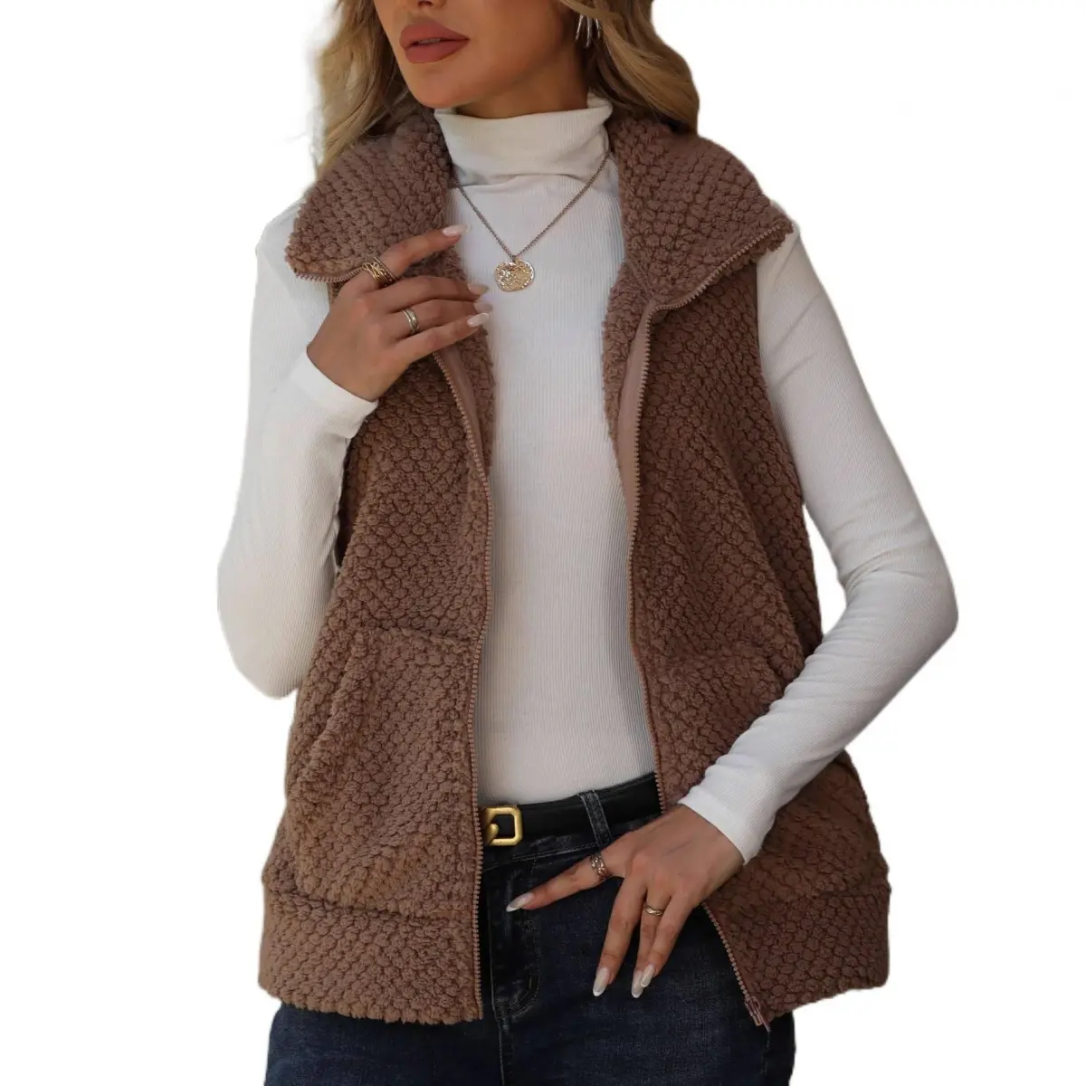 Women's Fashion Solid Reversible Fleece Vest - Lightweight Zip-Up Sleeveless Top with Lapel Collar, Pockets, Plus Size for Everyday Wear