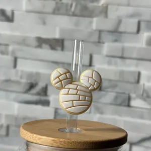 White concha mouse straw topper