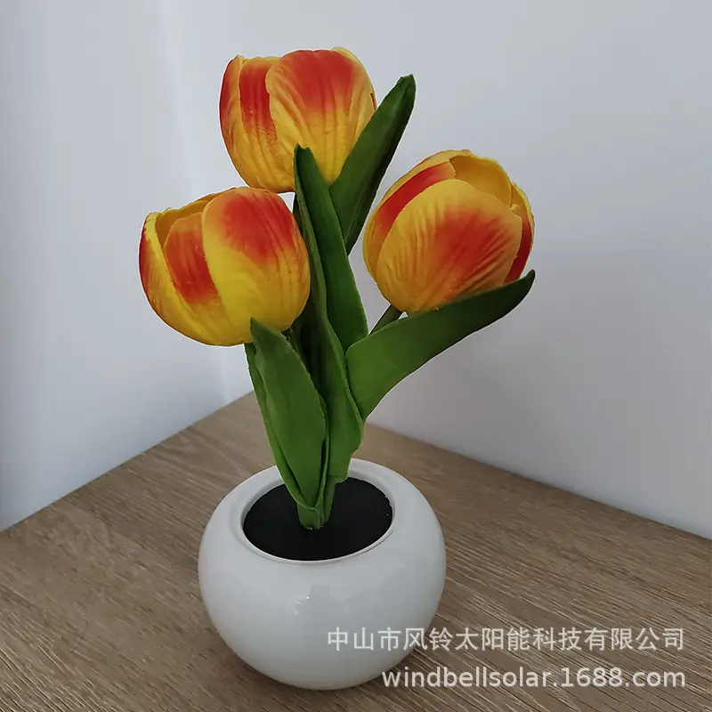 Orange tulips (with battery)